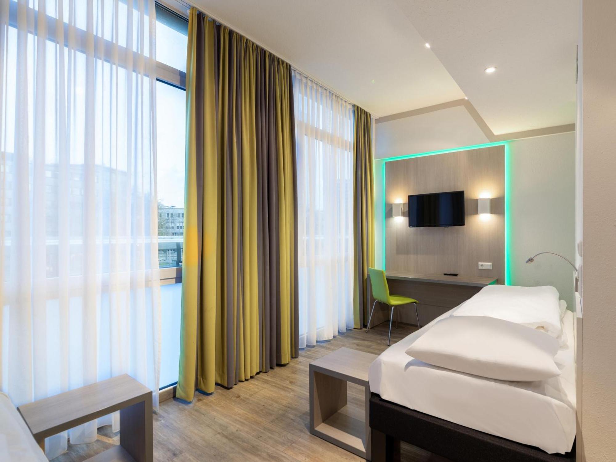 B&B Hotel Bochum Hbf-Nord Eksteriør bilde
